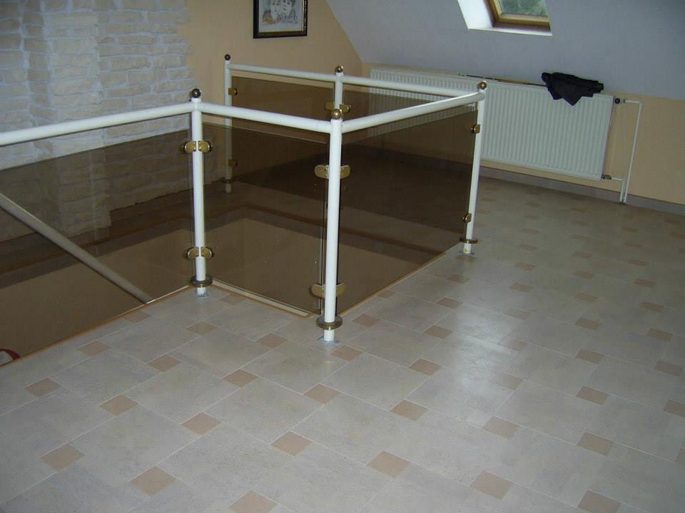 Korkparkett in Flur verlegen, Korkfussboden im Korridor und Eingangsbereich, Beispielfoto